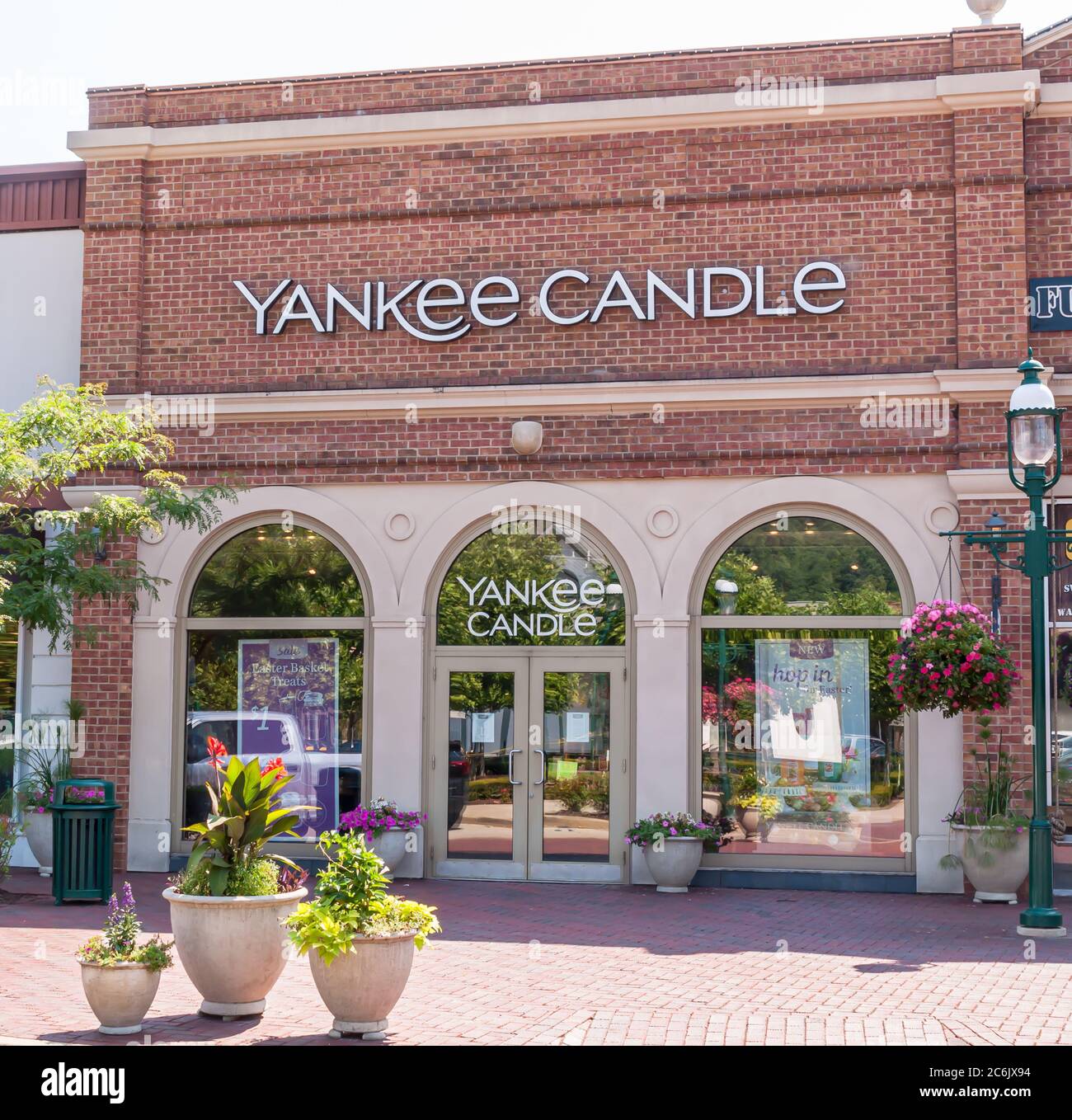 The Yankee Candle Store that sells candle and related items, in the Waterfront shopping complex Stock Photo