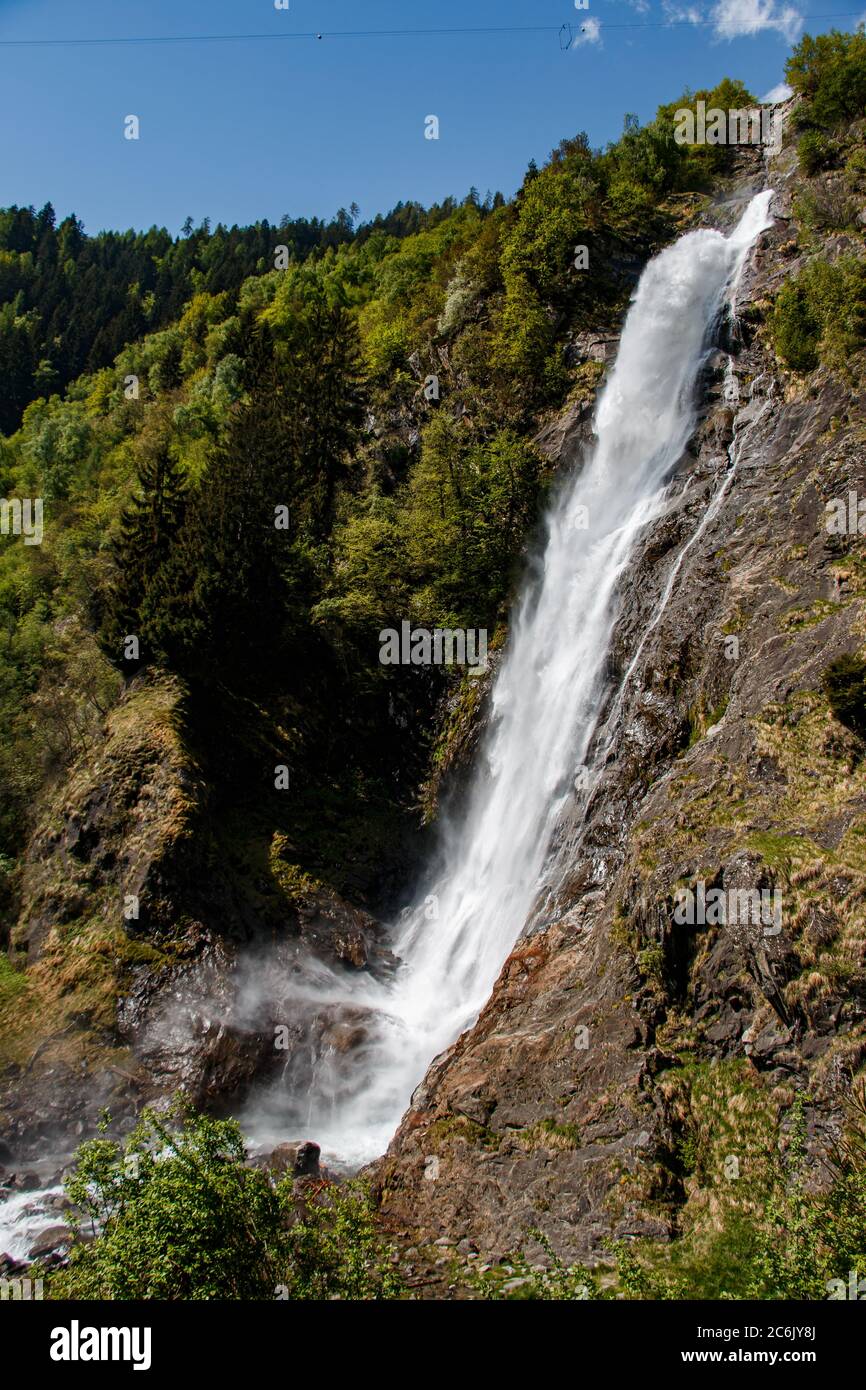 Rauschender Wasserfall Stock Photo