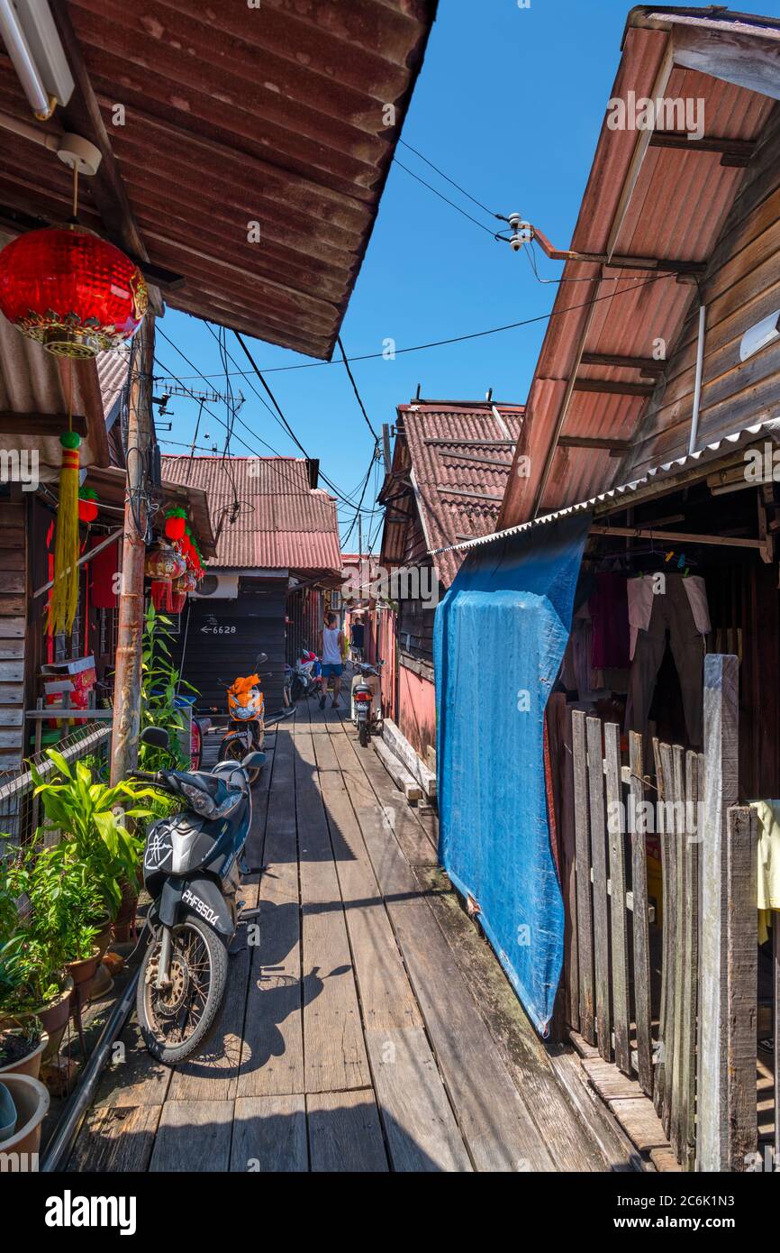 Shacks on Chew Jetty, one of the Chinese Clan Jetties, Weld Quay, George Town, Penang, Malaysia Stock Photo