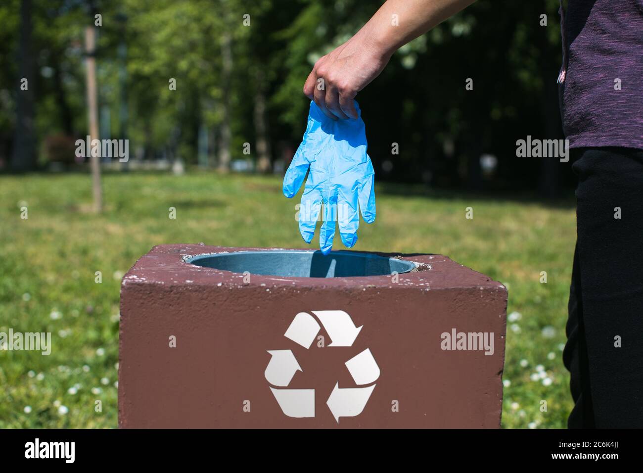 Sanitary Bin High Resolution Stock Photography and Images Alamy