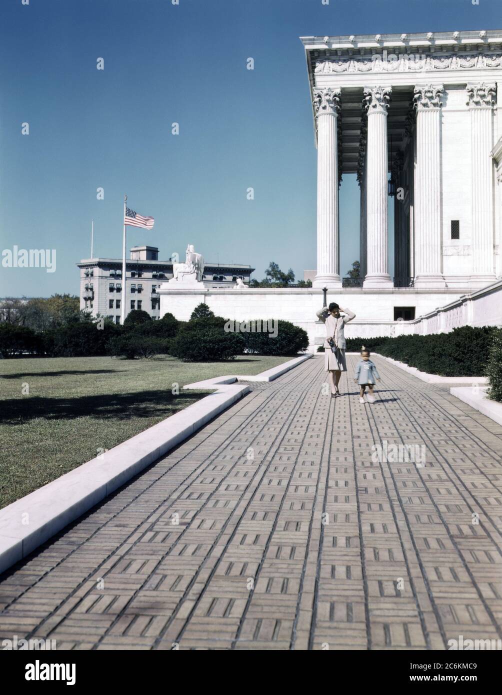 U.S. Supreme Court, Washington, D.C., USA, U.S. Office of War Information, May 1943 Stock Photo