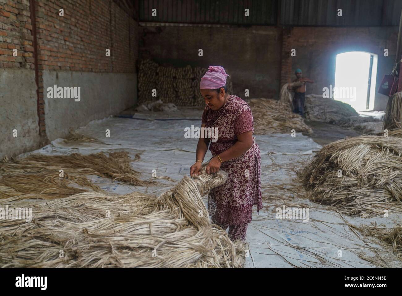 Jute worker hires stock photography and images Alamy