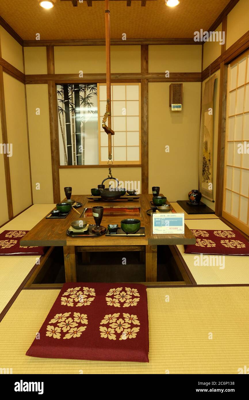 The perfect layout for the Japanese tea cermony on display in a ...