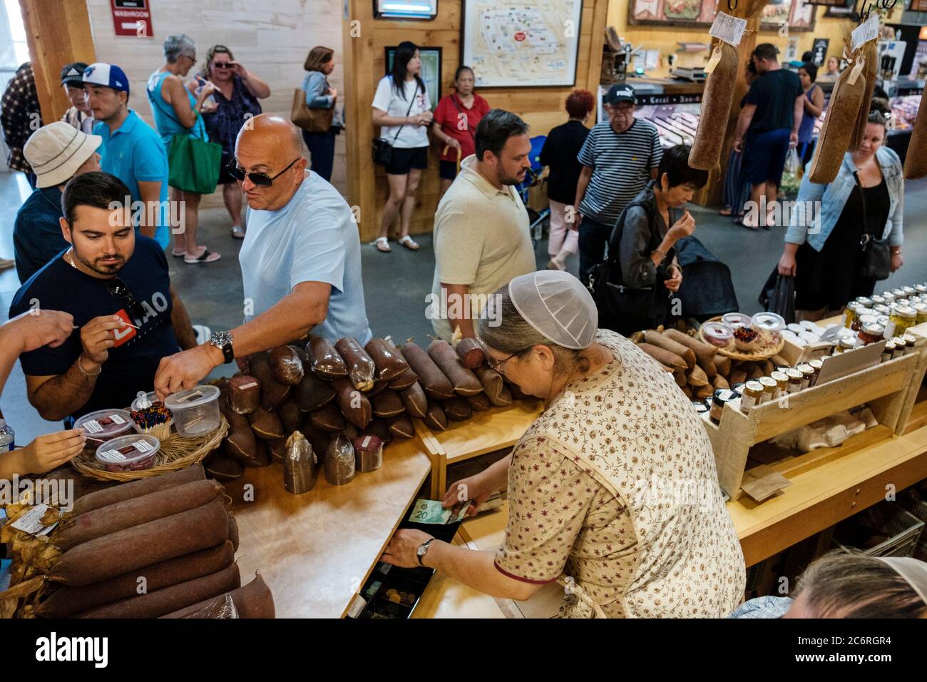 Mennonite women hires stock photography and images Alamy