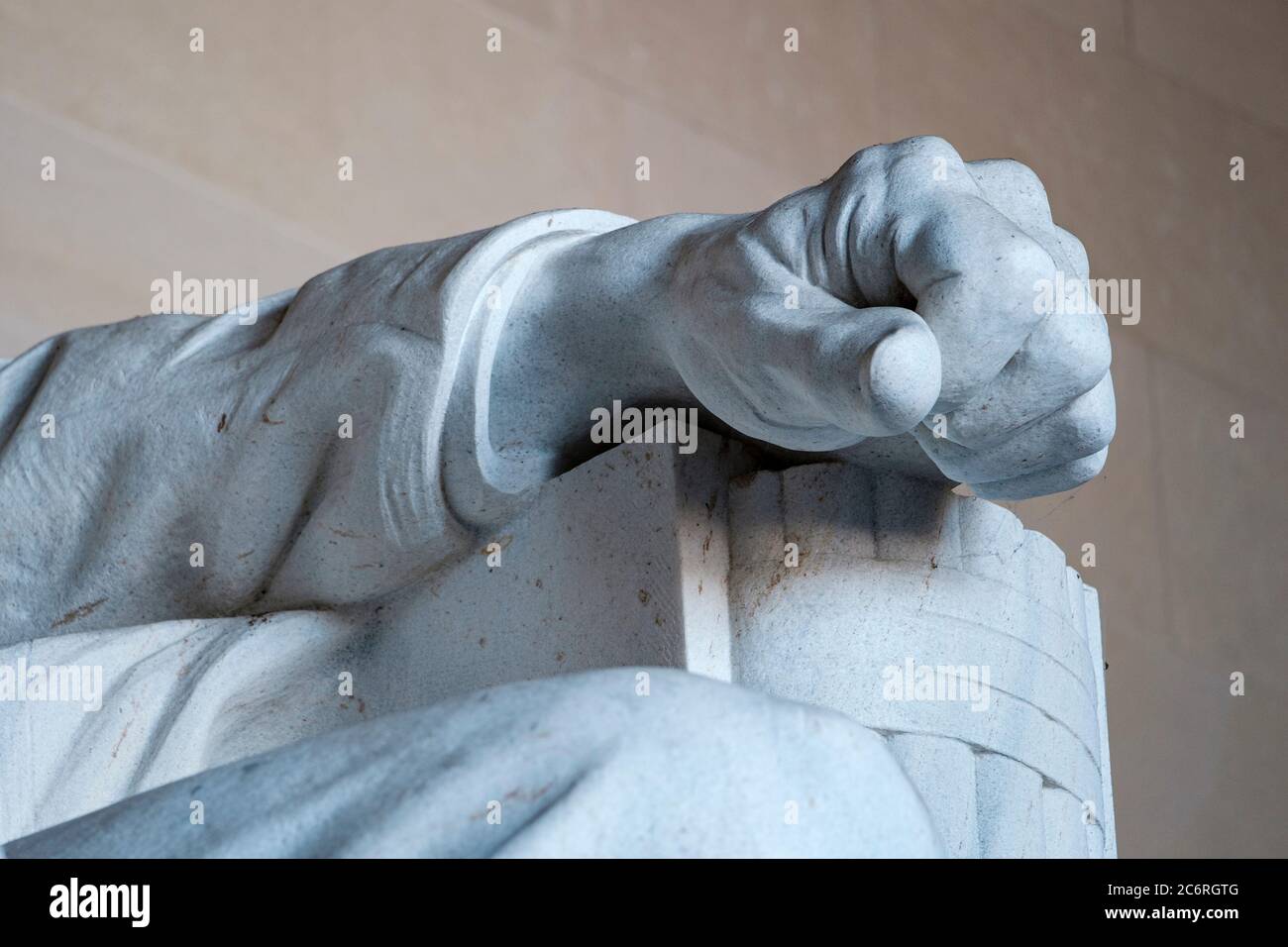 Close-up of left hand of President Abraham Lincoln statue by Daniel Chester French at the Lincoln Memorial in Washington DC, District of Columbia, USA Stock Photo