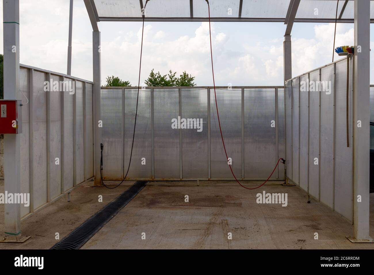 Coin operated car wash cabin Stock Photo Alamy