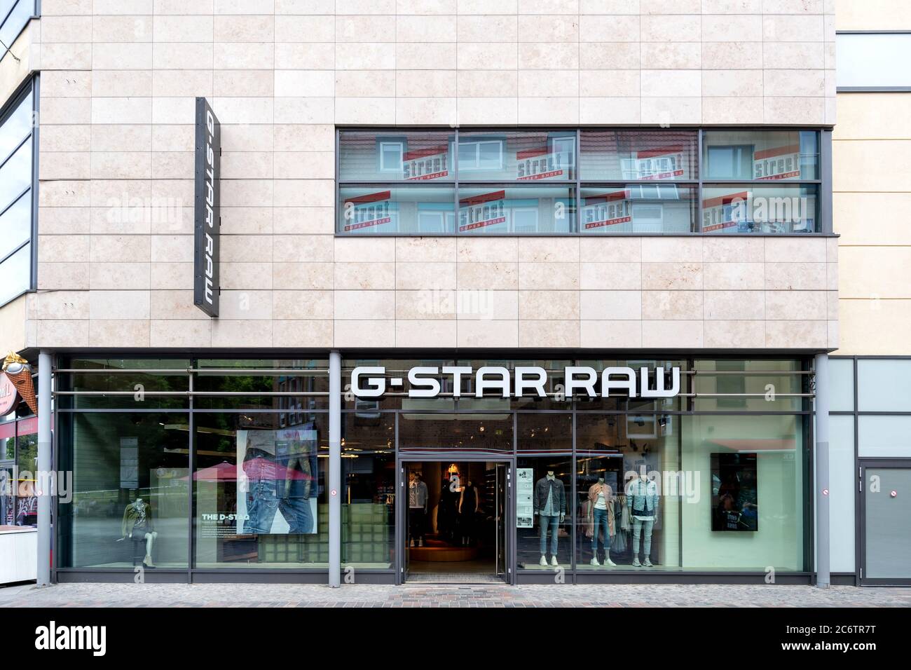 G-Star RAW store in Rostock, Germany. G-Star RAW is a Dutch designer  clothing company, founded in Amsterdam in 1989, which produces urban  clothing Stock Photo - Alamy