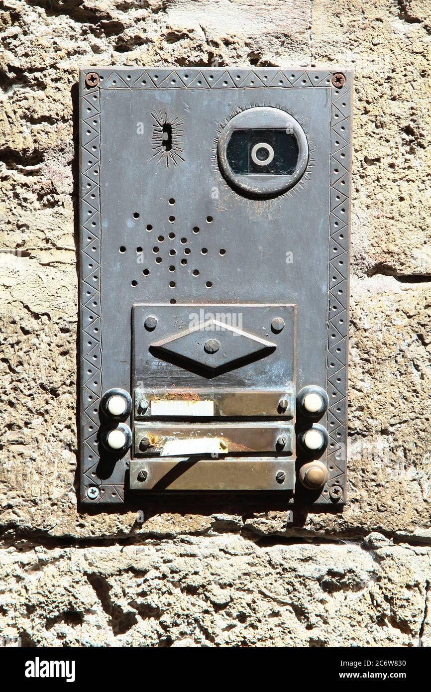 Antique Doorbell High Resolution Stock Photography and Images - Alamy