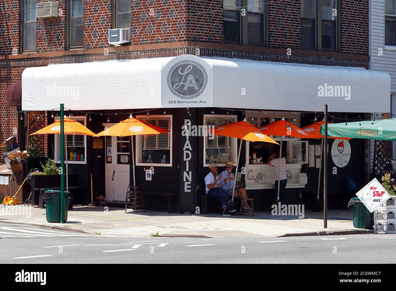 Lella Alimentari, 325 Manhattan Ave, Brooklyn, New York, NYC storefront photo of an Italian eatery, and cafe in the Williamsburg neighborhood. Stock Photo