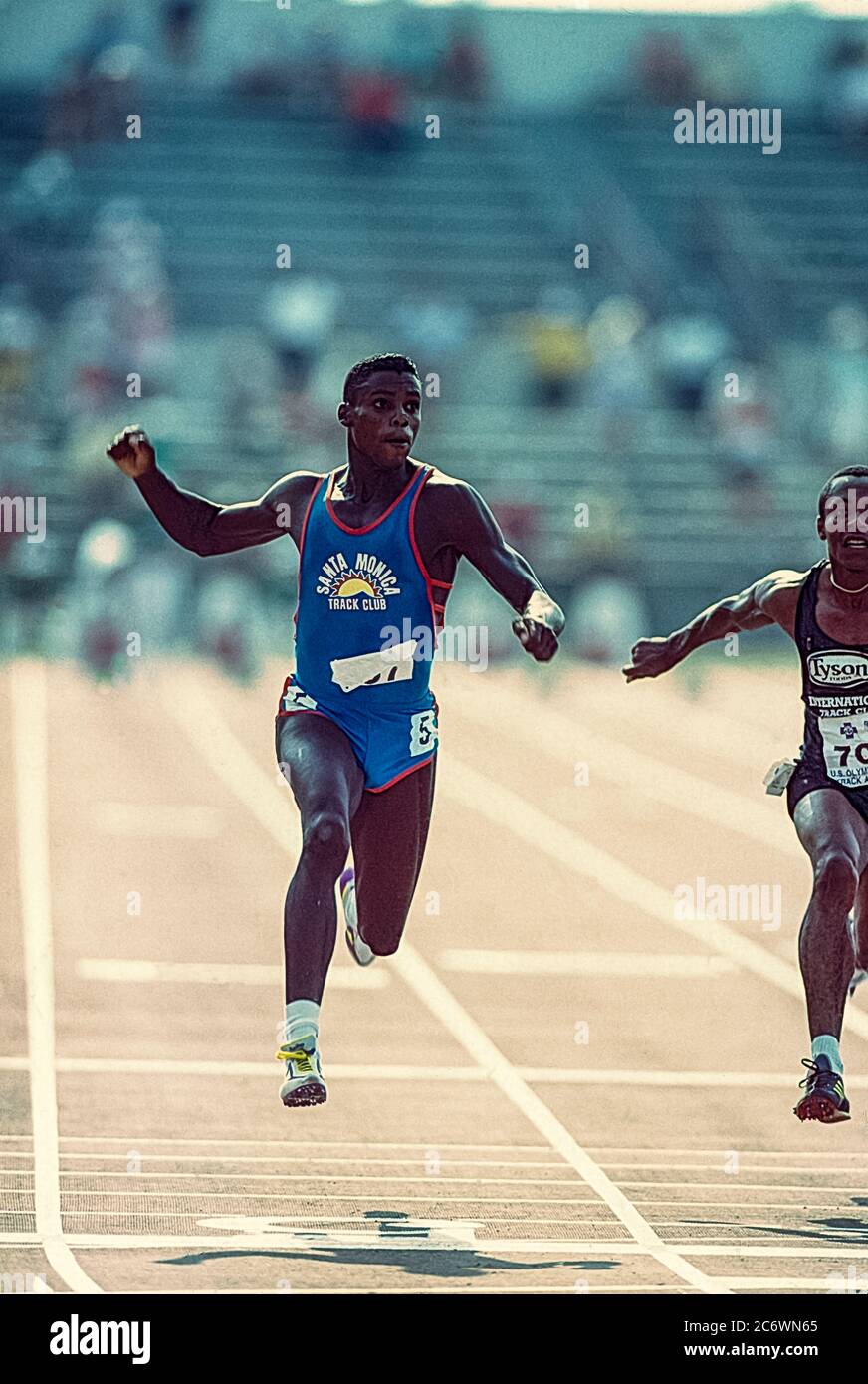 carl-lewis-usa-competing-at-the-1988-us-olympic-track-and-field-team