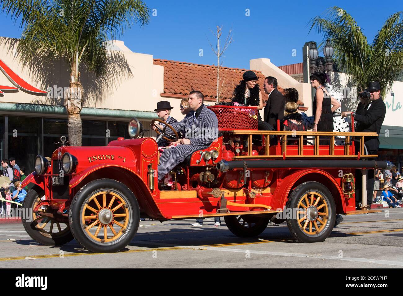 Parade Fire Engine Los angeles fire truck hi-res stock photography and images - Alamy