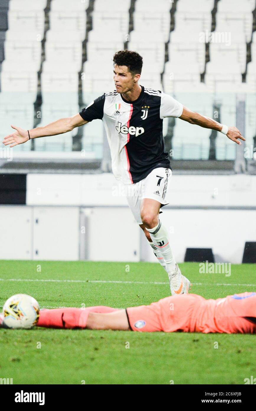 Juventus Vs Atalanta High Resolution Stock Photography And Images Alamy