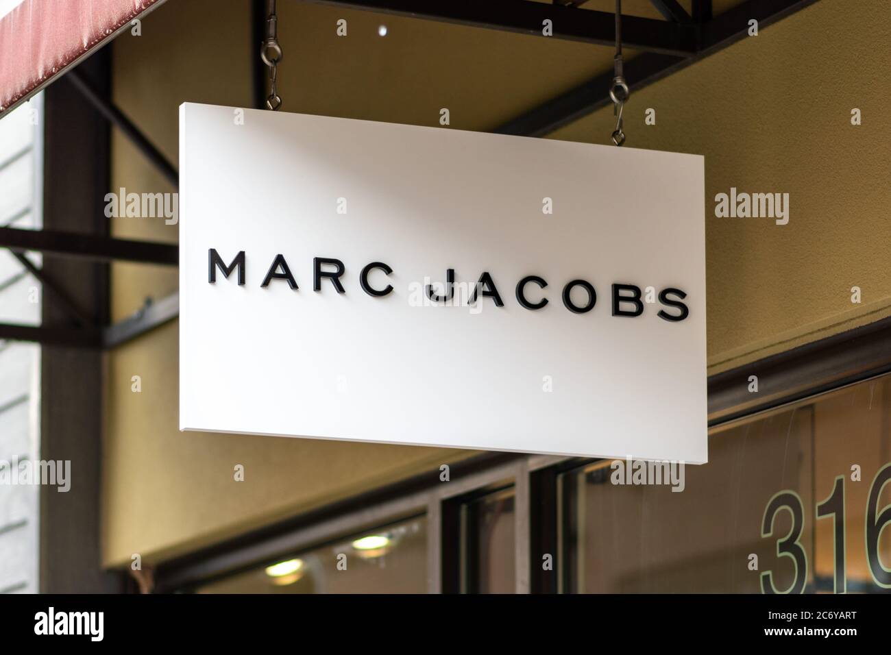 Marc jacobs retail hi-res stock photography and images - Alamy