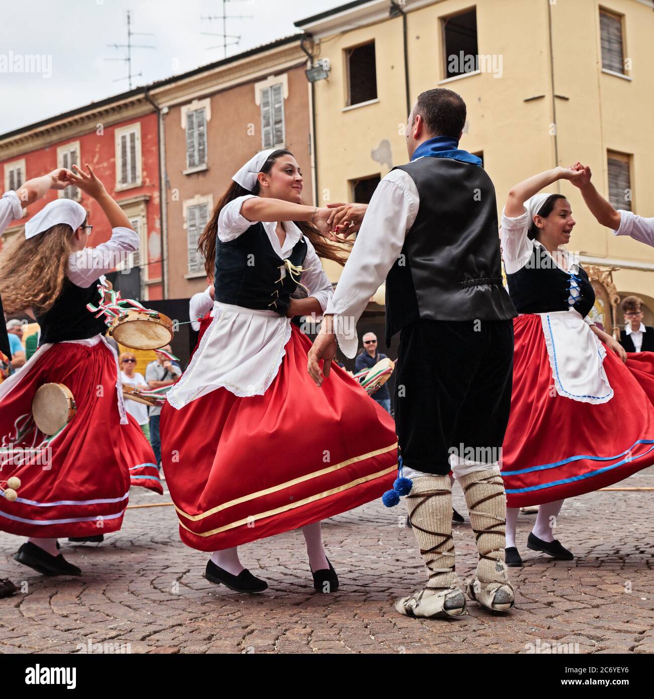 Tarantella dance hi-res stock photography and images - Alamy