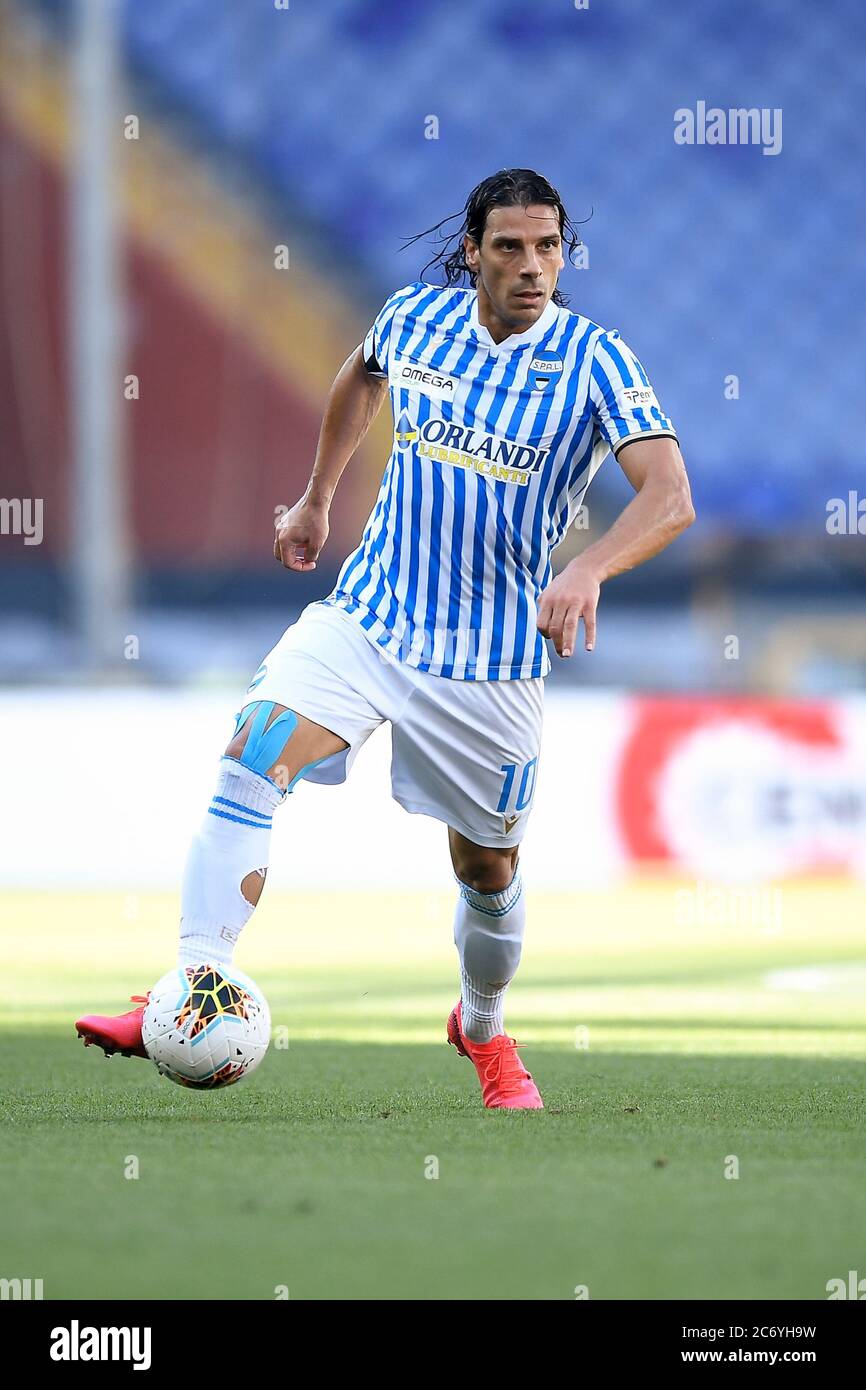 Club's Kamal Sowah and Anderlecht's Sergio Gomez fight for the ball during  a soccer match between RSC Anderlecht and Club Brugge KV, Sunday 03 October  Stock Photo - Alamy