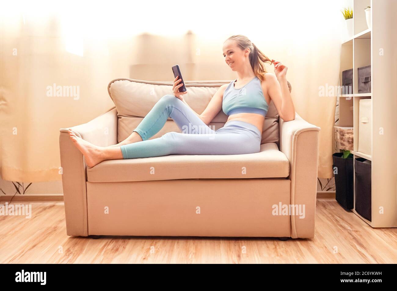 Vedeo hi-res stock photography and images - Alamy