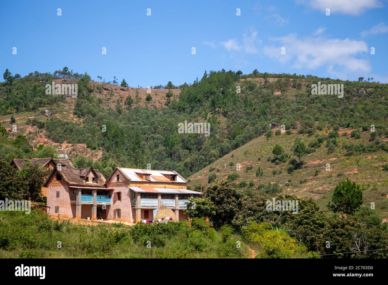 Homes of locals on the island of Madagascar Stock Photo Alamy