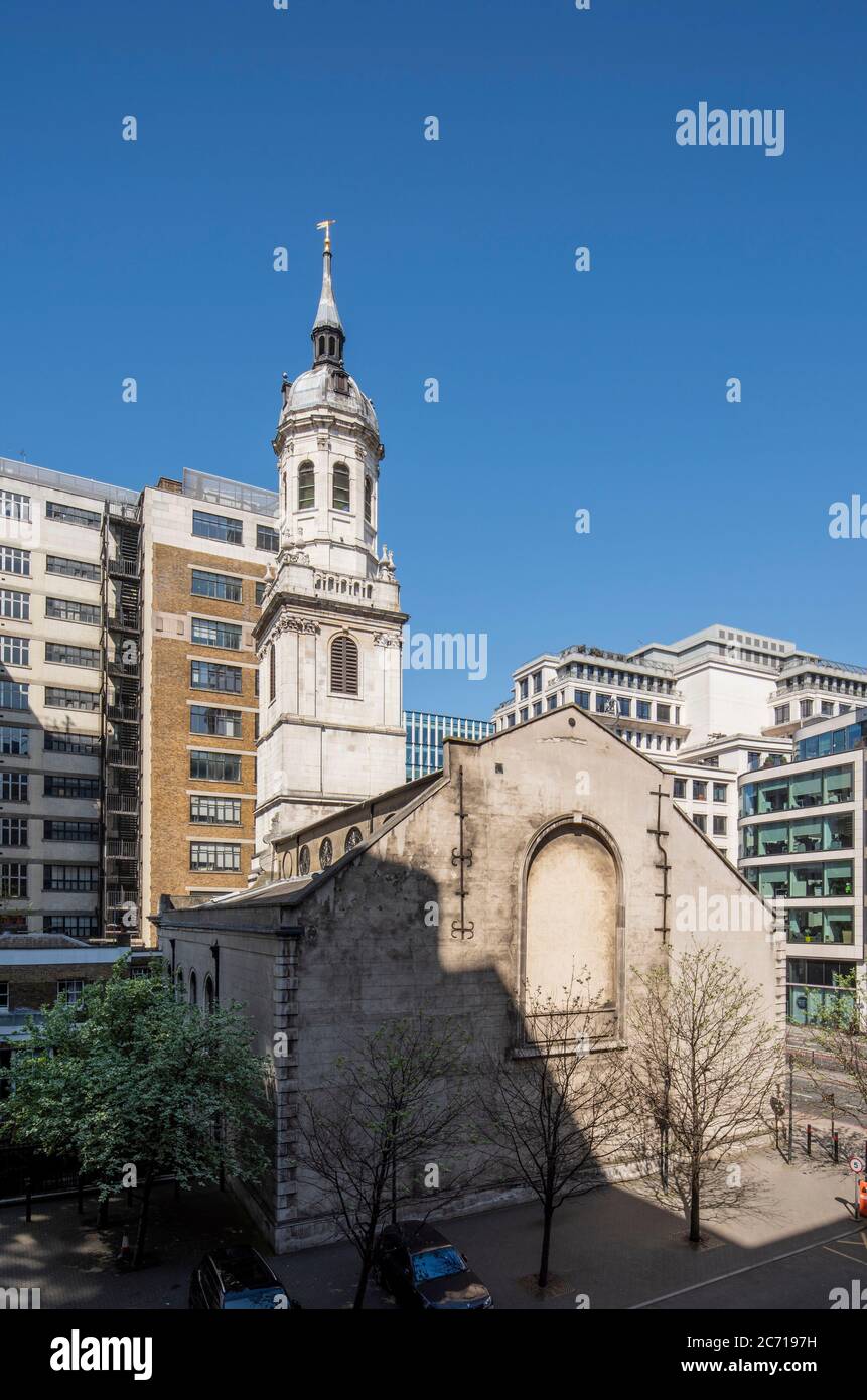 Slightly elevated view from the east showing east end of church and the spire. Christopher Wren churches -  St. Magnus the Martyr Church, London, Unit Stock Photo