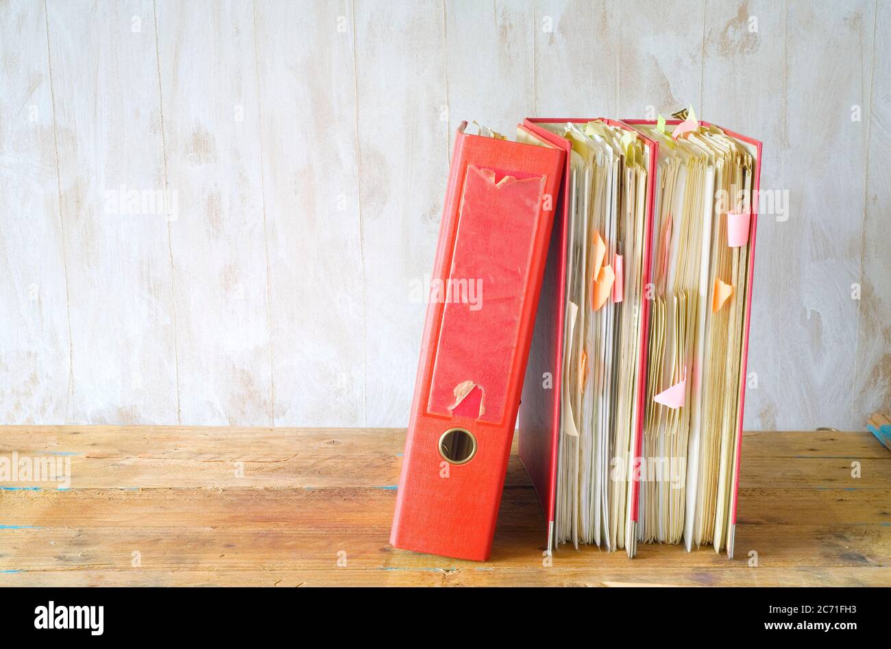 Grungy file folders hi-res stock photography and images - Alamy