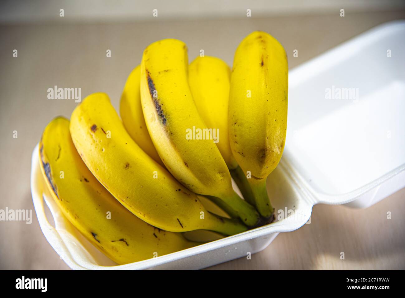 Bananas (Musa ssp.) For express delivery. Bananas in Styrofoam