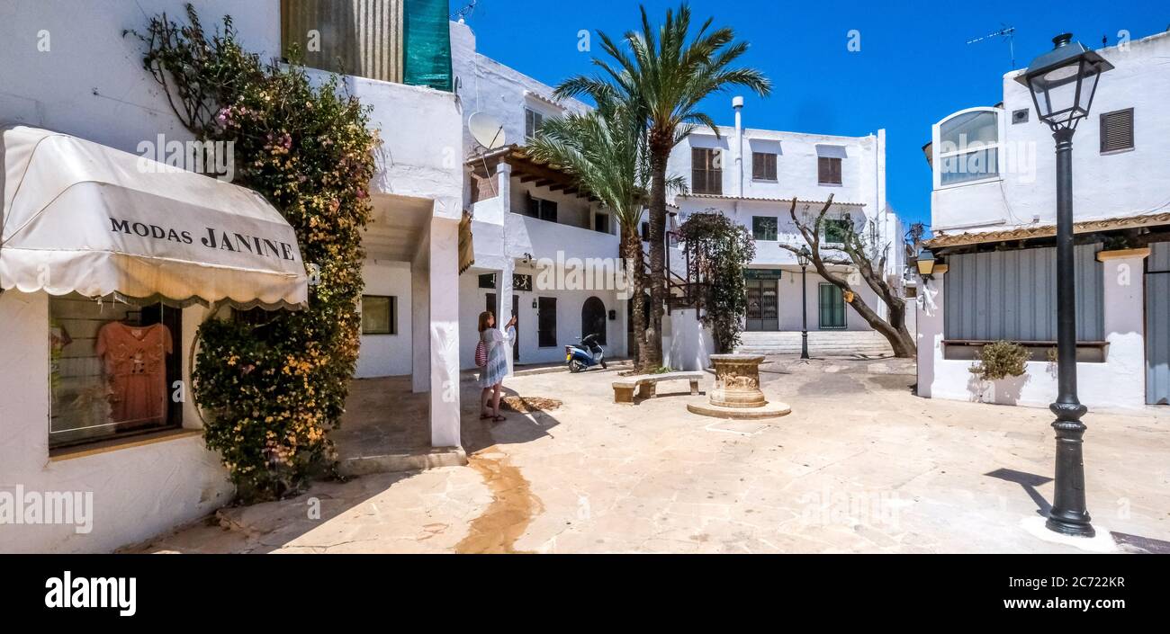 Closed shops in the formerly well frequented holiday resort Cala d'Or on the south-east coast of Mallorca. the upcoming general mask obligation leads Stock Photo