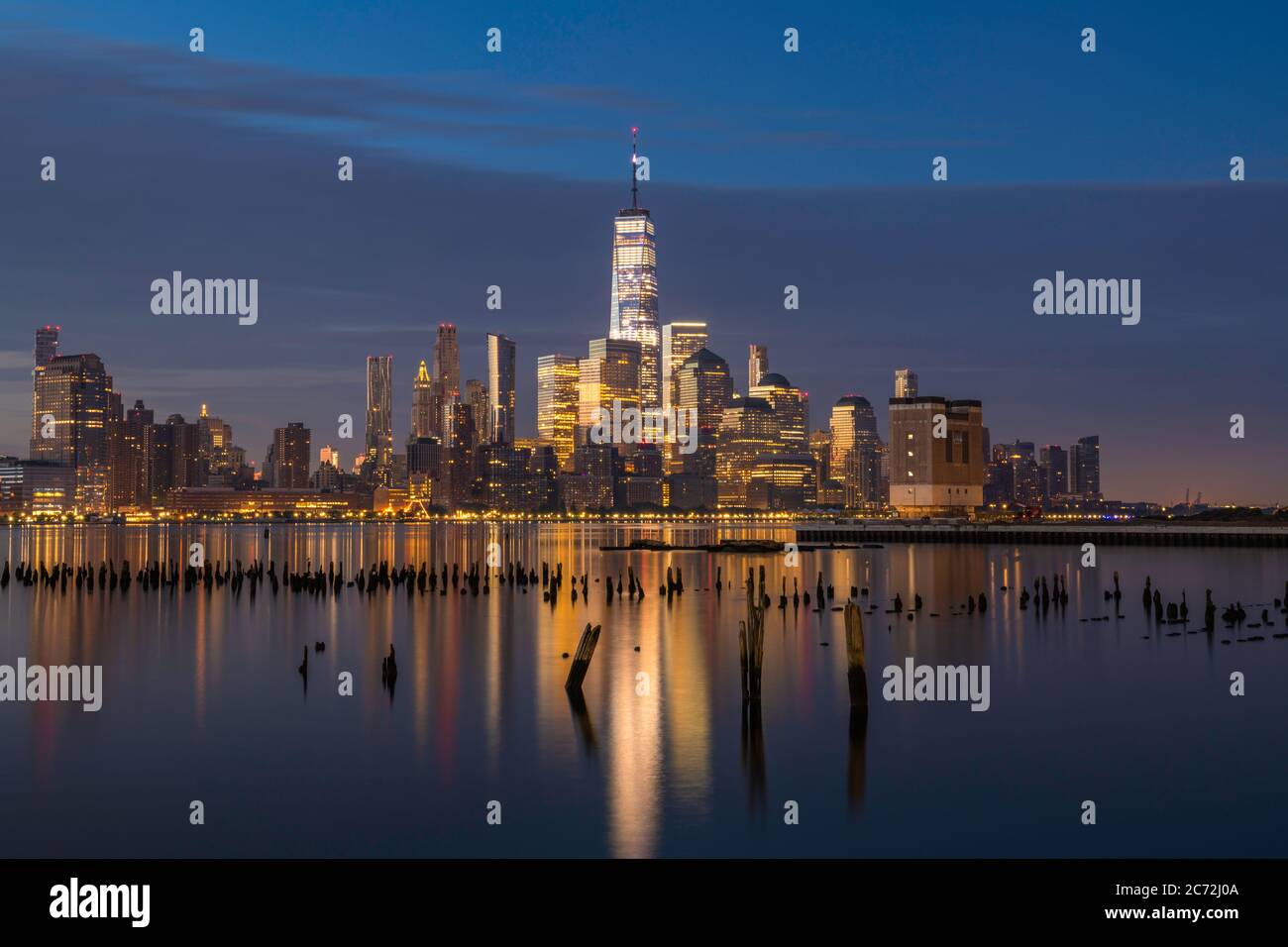 Sunrise over the hudson hi-res stock photography and images - Alamy