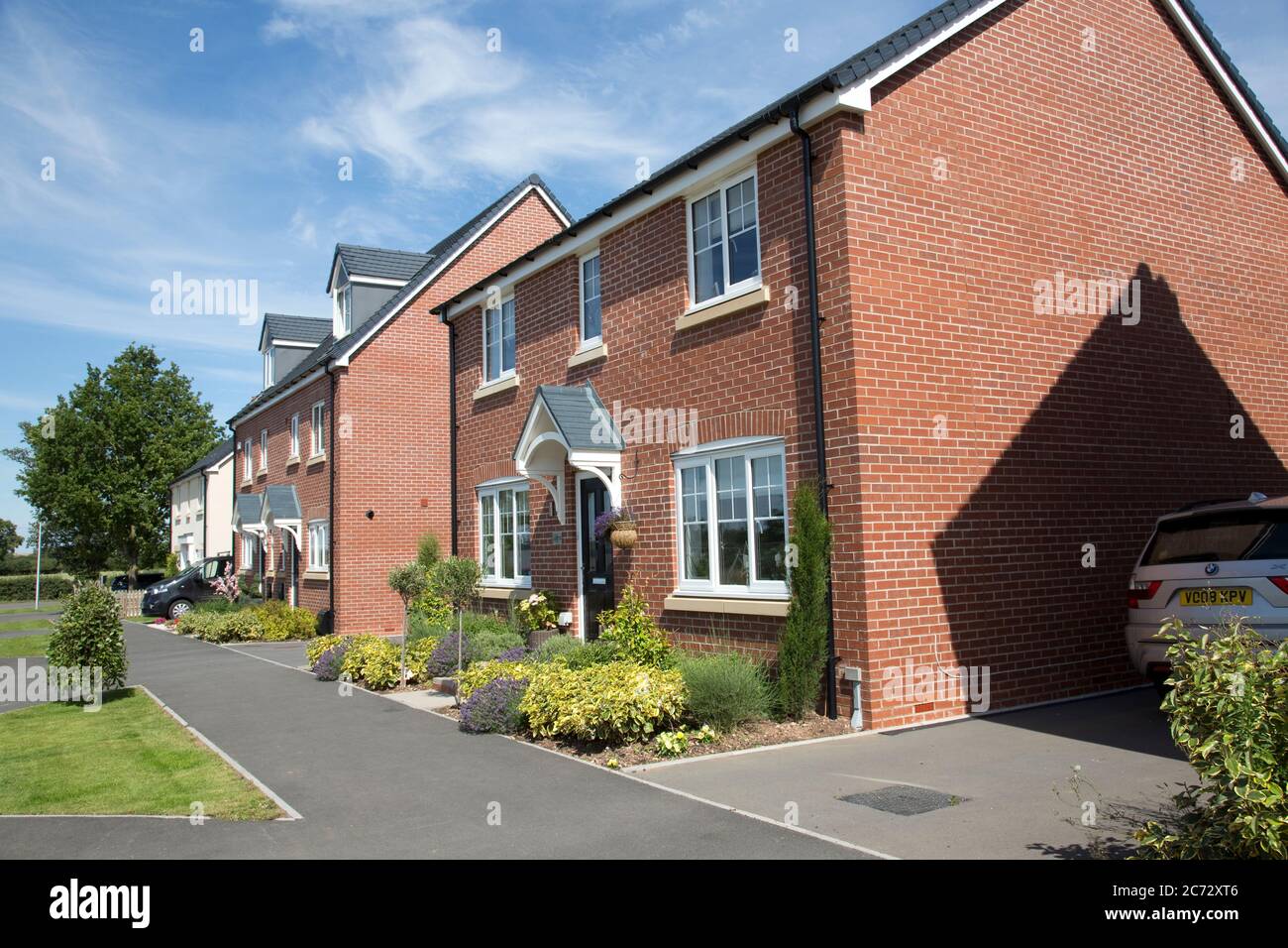 Attractive new sustainable homes on UK Government flagship site in Long