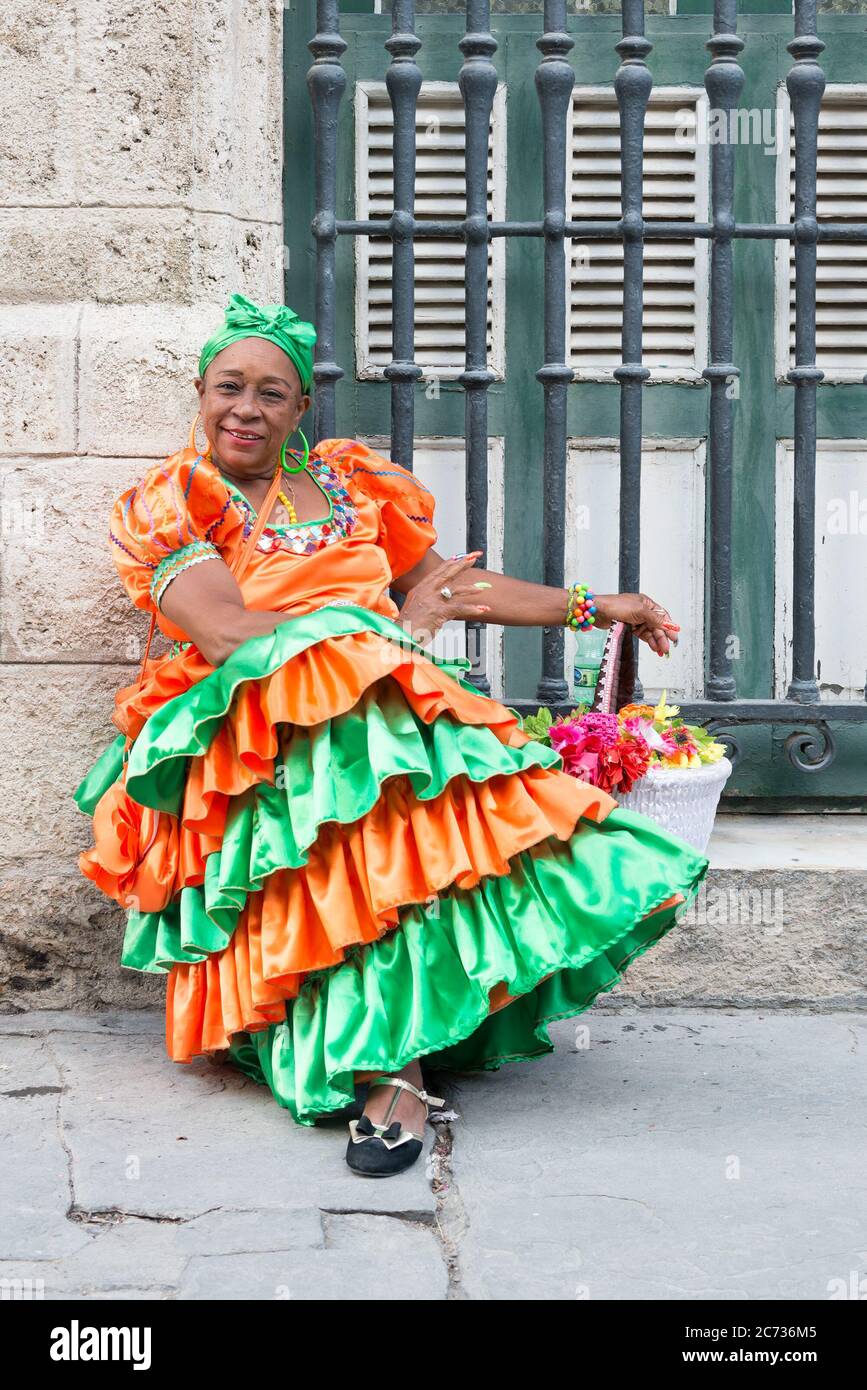 african attire dresses for old ladies lady in traditional dress hi-res stock photography and images Product ID:AD3D105469_AH520_M