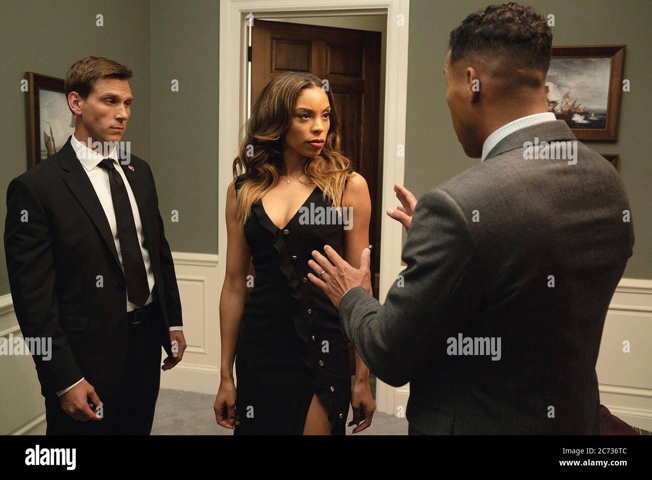 THE OVAL, (aka TYLER PERRY'S THE OVAL), from left: Brad Benedict, Ciera  Payton, Lodric Collins (back to camera), 'The Dangerous Game', (Season 1,  ep. 116, aired May 27, 2020). photo: Charles Bergmann / ©