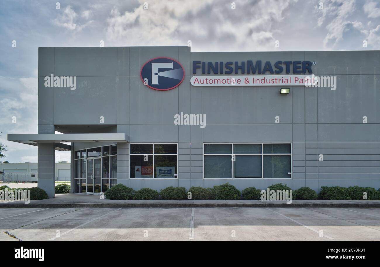 Houston, Texas/USA 07/05/2020: Finishmaster Automotive & Industrial Paint business in Houston, TX. Distributor of auto paints, coatings & accessories. Stock Photo