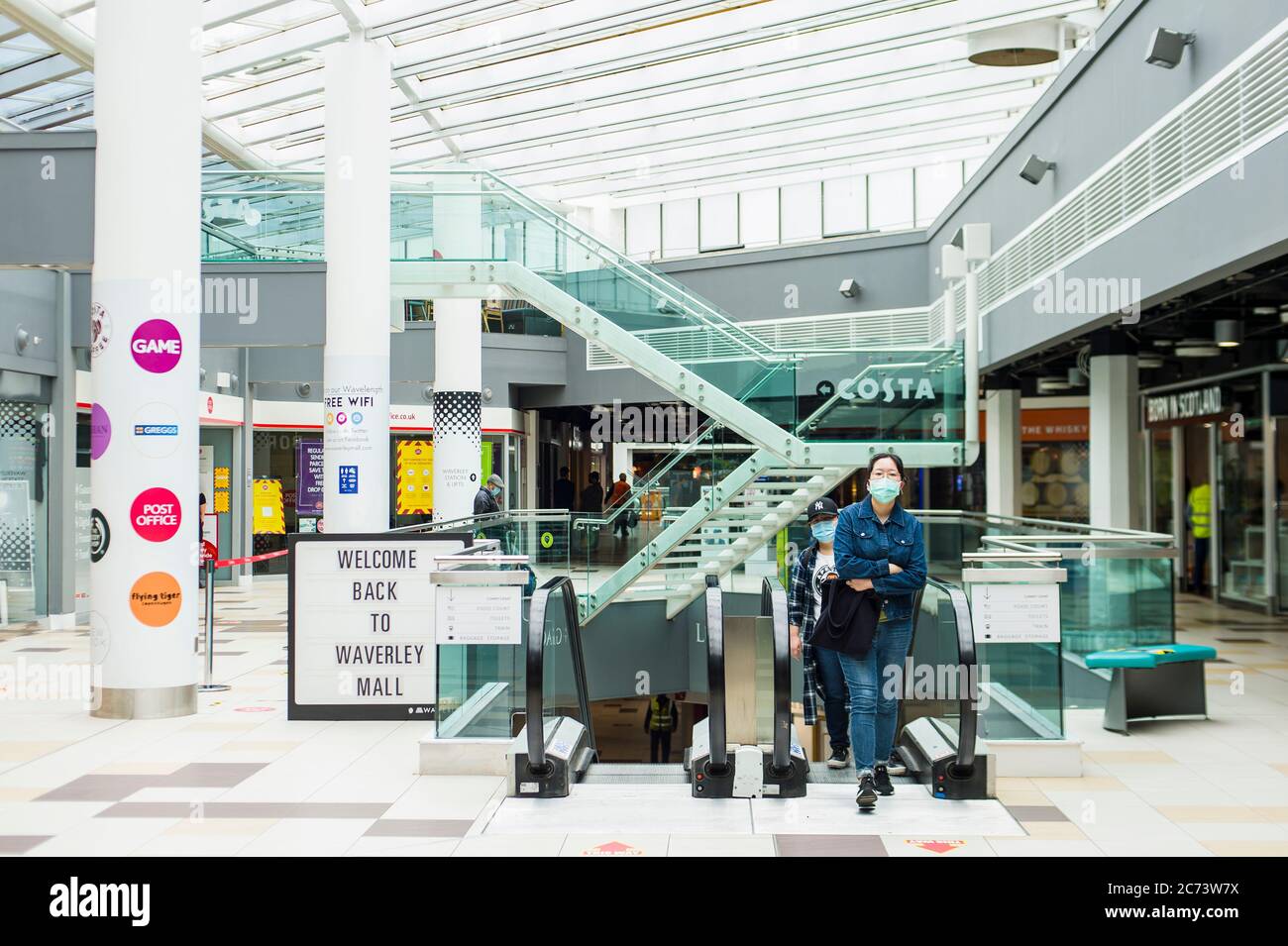 Malls open hires stock photography and images Alamy