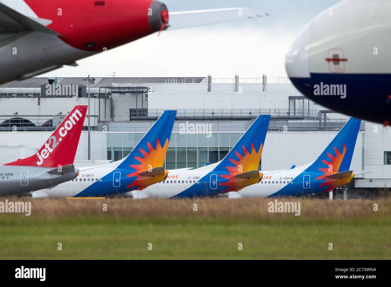 Jet2 airlines at glasgow airport hires stock photography and images