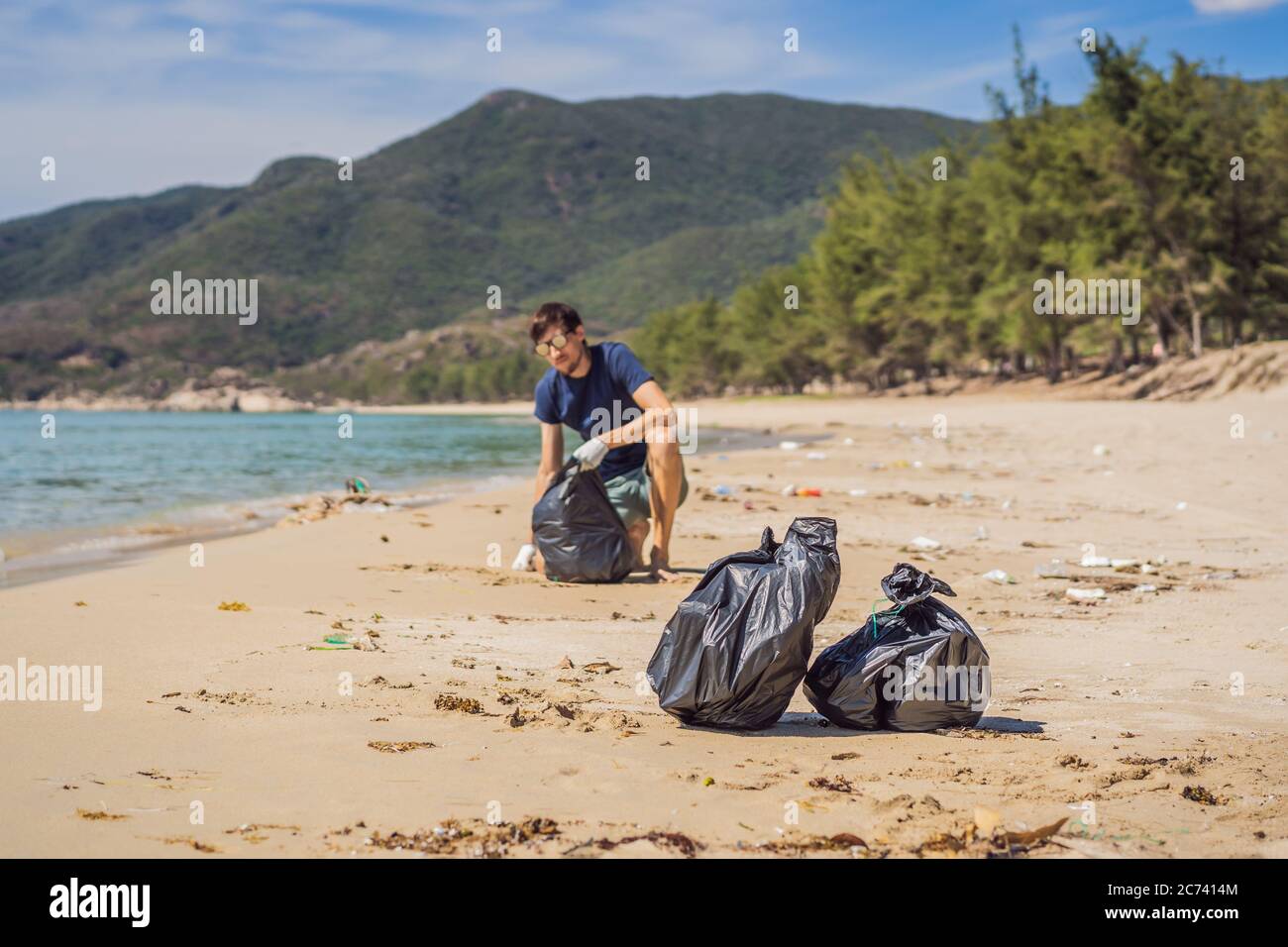 Man made pollution hi-res stock photography and images - Alamy