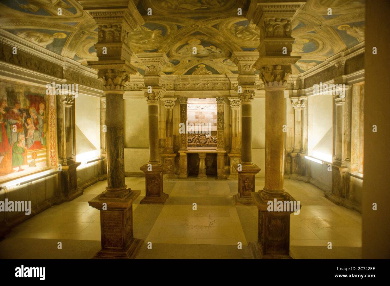 Italy, Basilicata, Acerenza, the Cathedral of Acerenza, dedicated to Santa Maria Assunta and San Canio Bishop in the Romanesque-Gothic style of the 13th chentury ad. Ferilli crypt Stock Photo