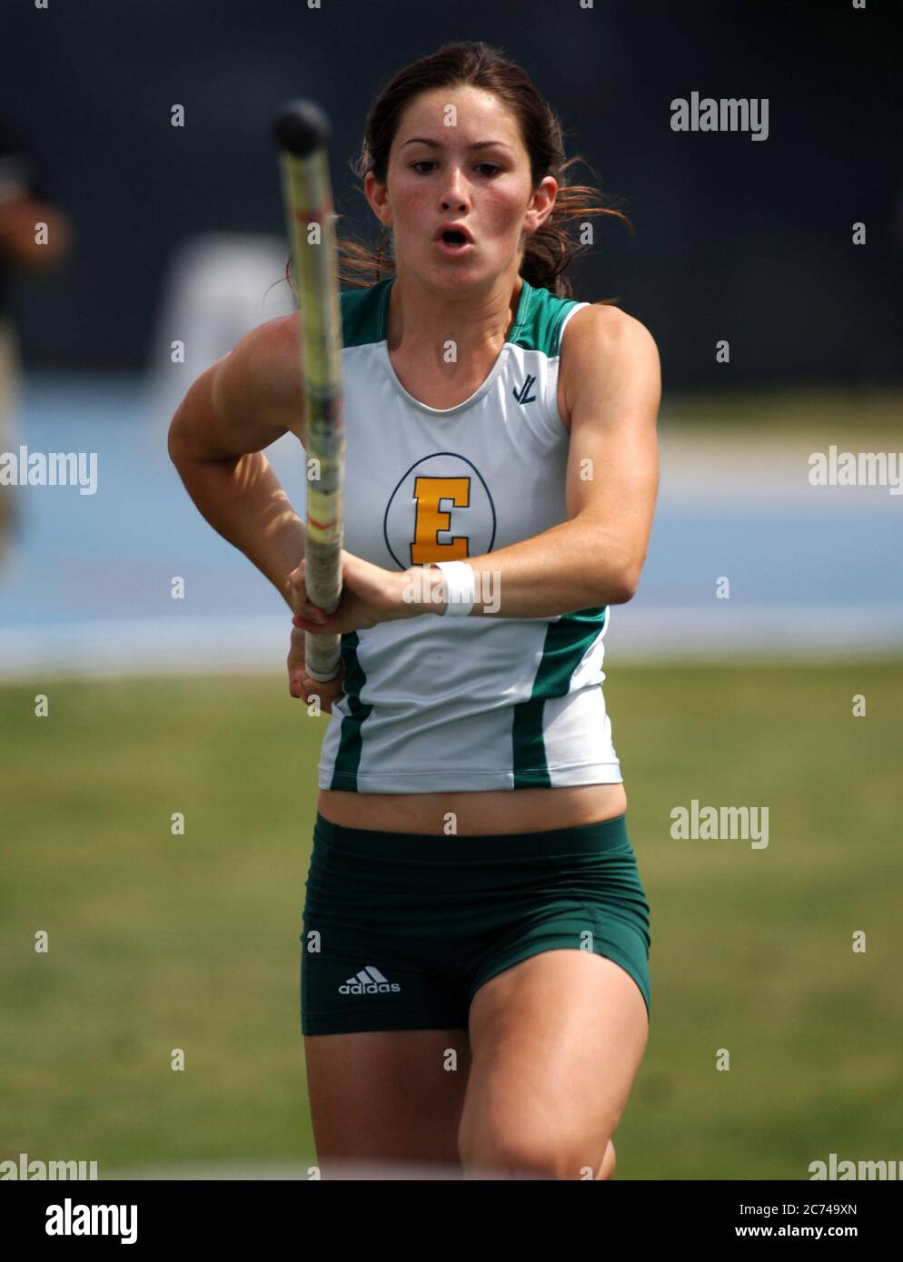 College pole vault hires stock photography and images Alamy