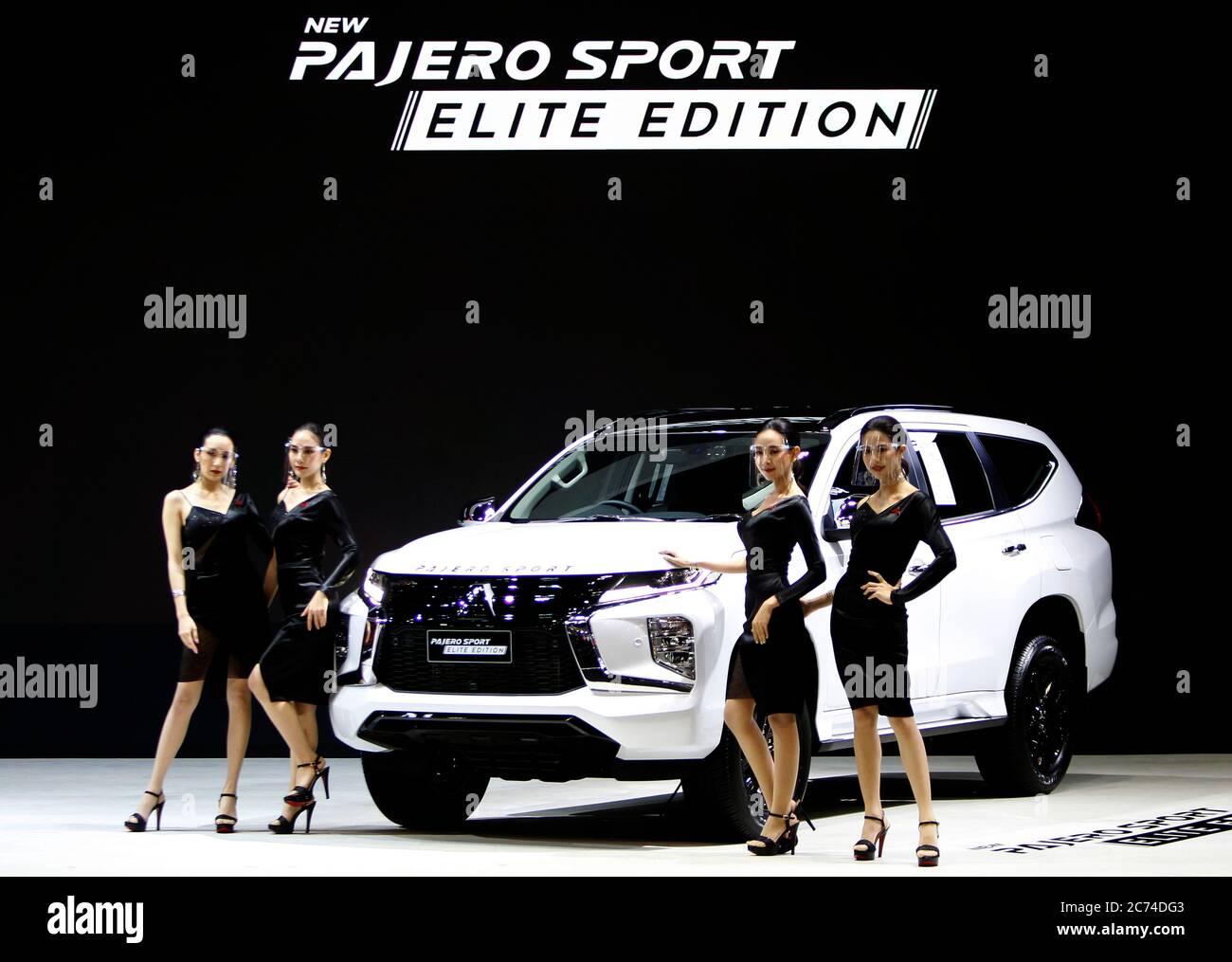 Mitsubishi new pajero hi-res stock photography and images - Alamy