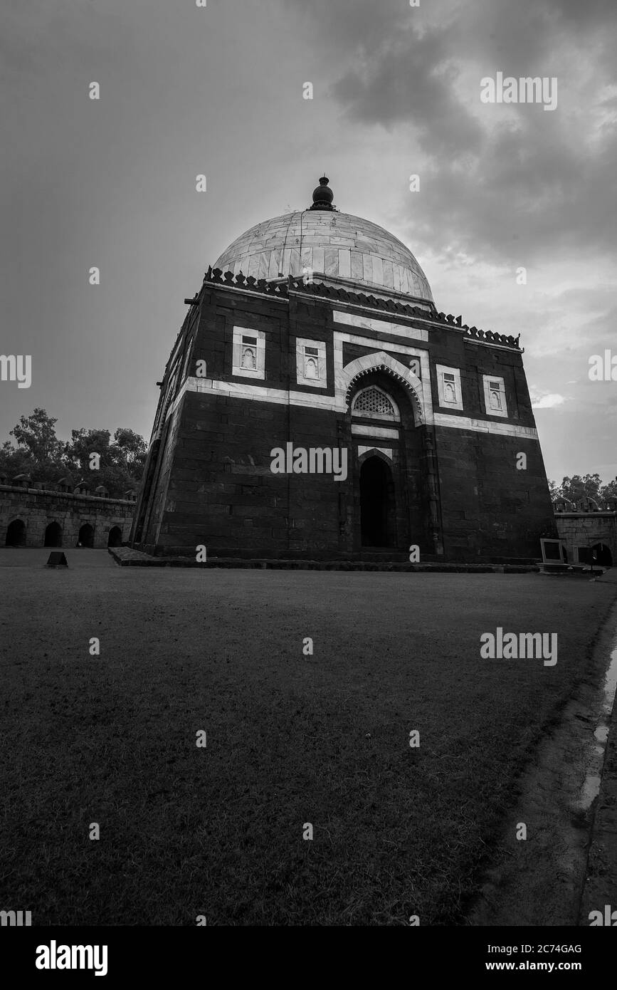Black and white Islamic Mausoleum in India Stock Photo