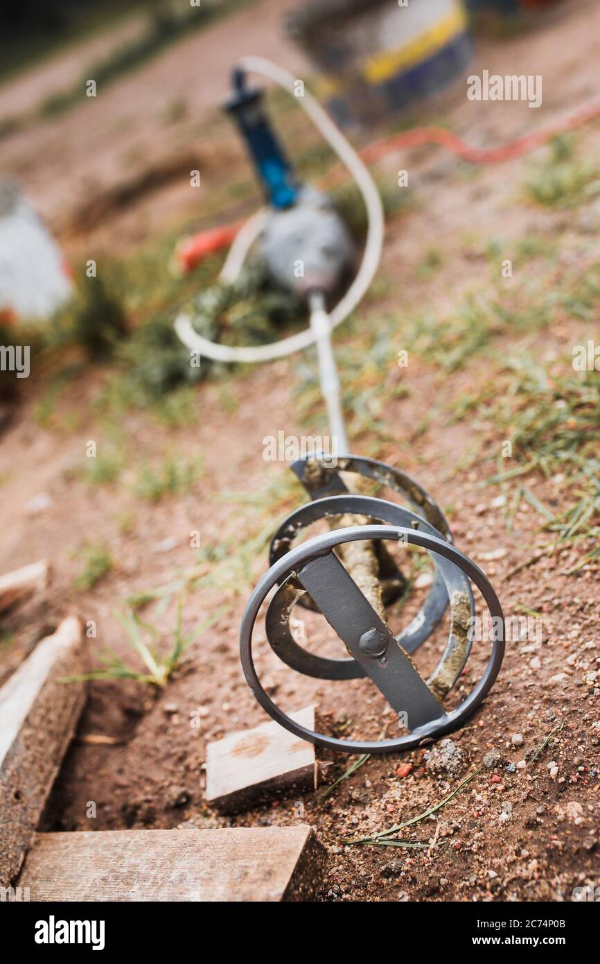 Mortar mixing for masonry at a construction site construction of a