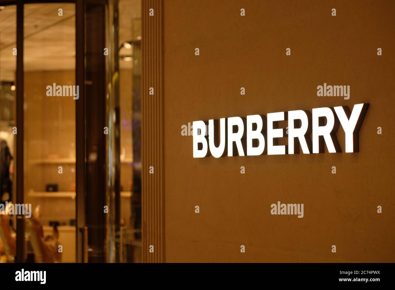 Fashion brands logos editorial photo. Illustration of burberry - 58381201