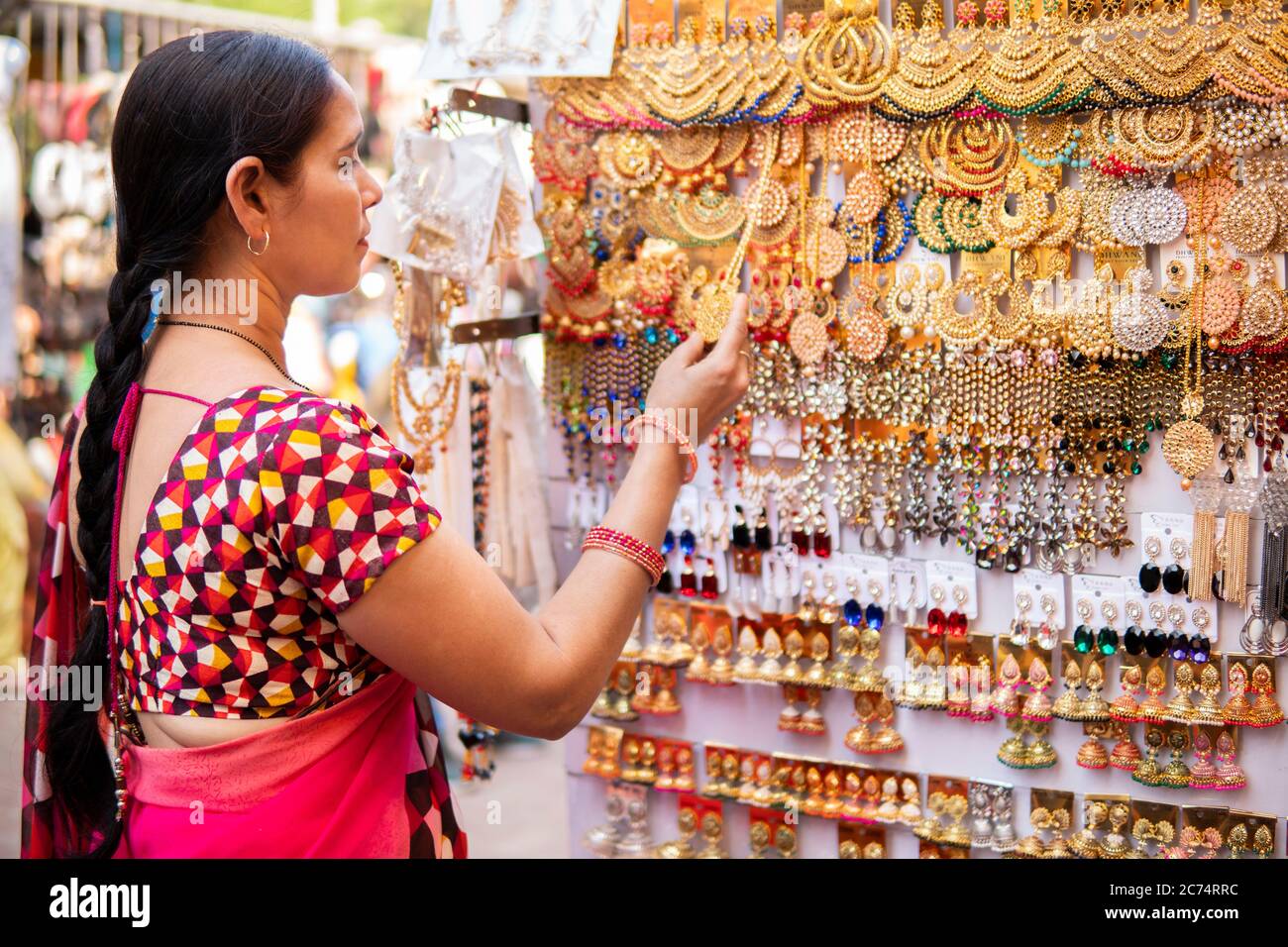 Indian jewelry bazaar hi res stock photography and images Alamy