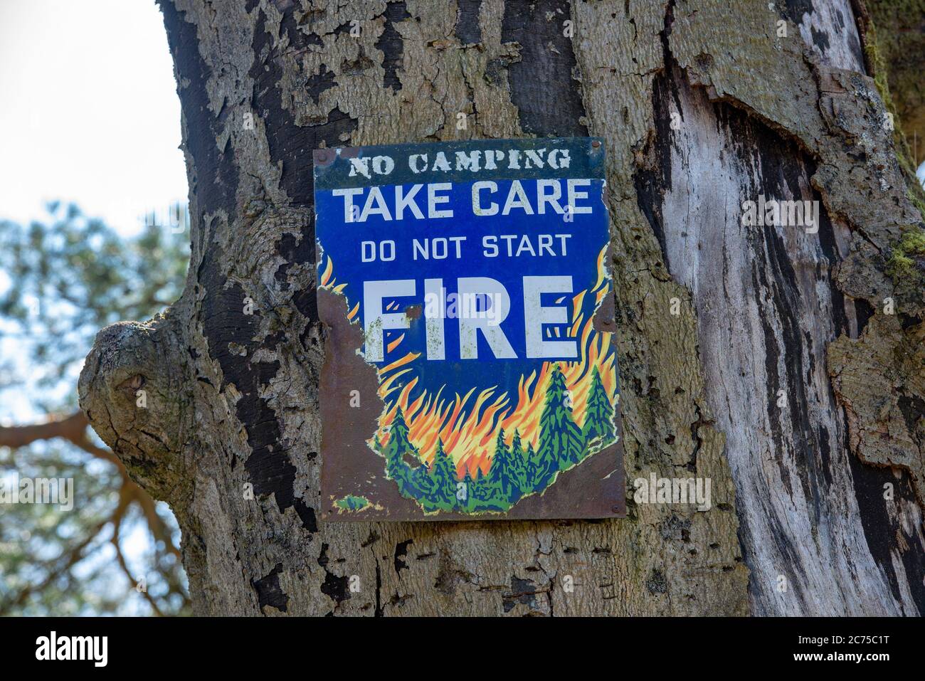 No camping do not start fire sign, Marshaw, Lancaster, Lancashire. Stock Photo