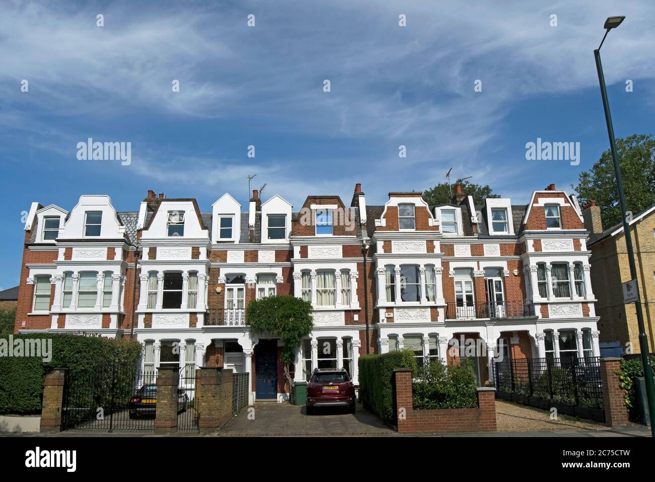 Richmond london houses hires stock photography and images Alamy