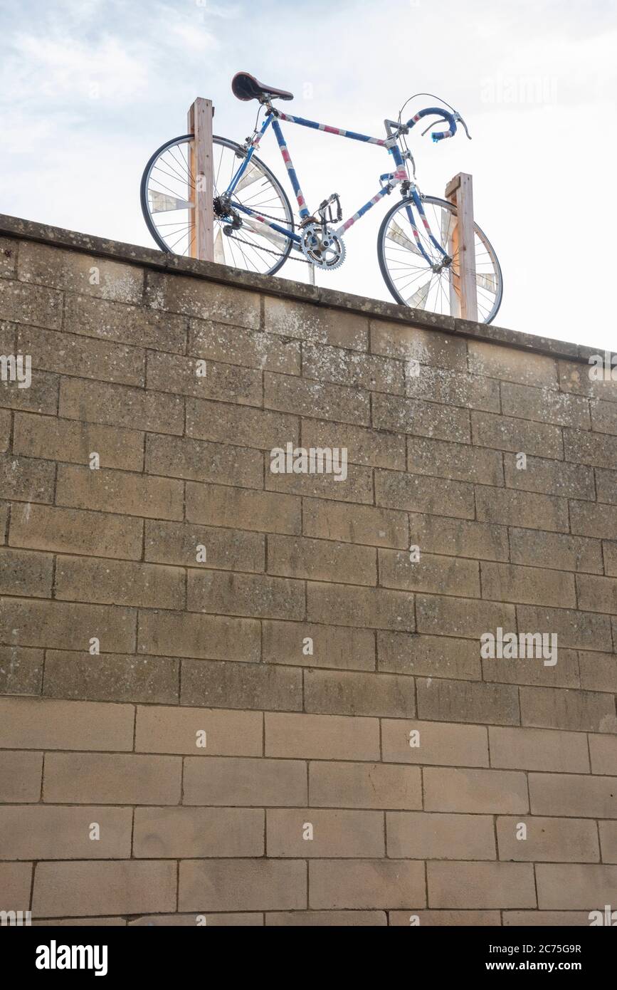 Bicycle on wall Stock Photo