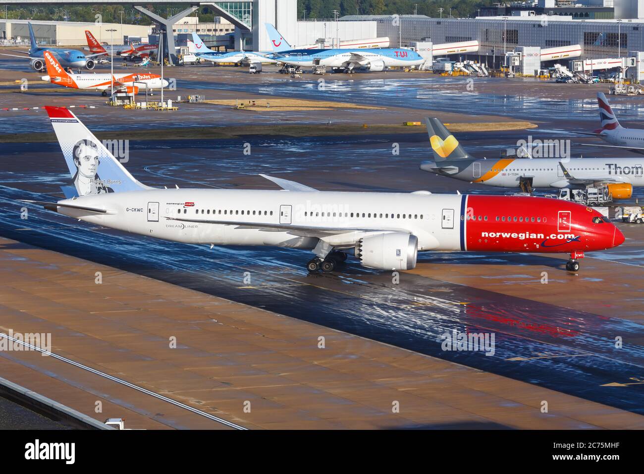London, United Kingdom - July 31, 2018: Norwegian Boeing 787-9 airplane  London Gatwick airport (LGW) in the United Kingdom. Boeing is an American  airc Stock Photo - Alamy