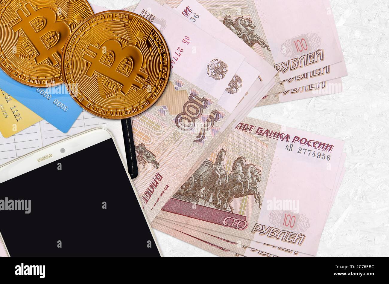 Russian 100 rubles coin hi-res stock photography and images - Alamy