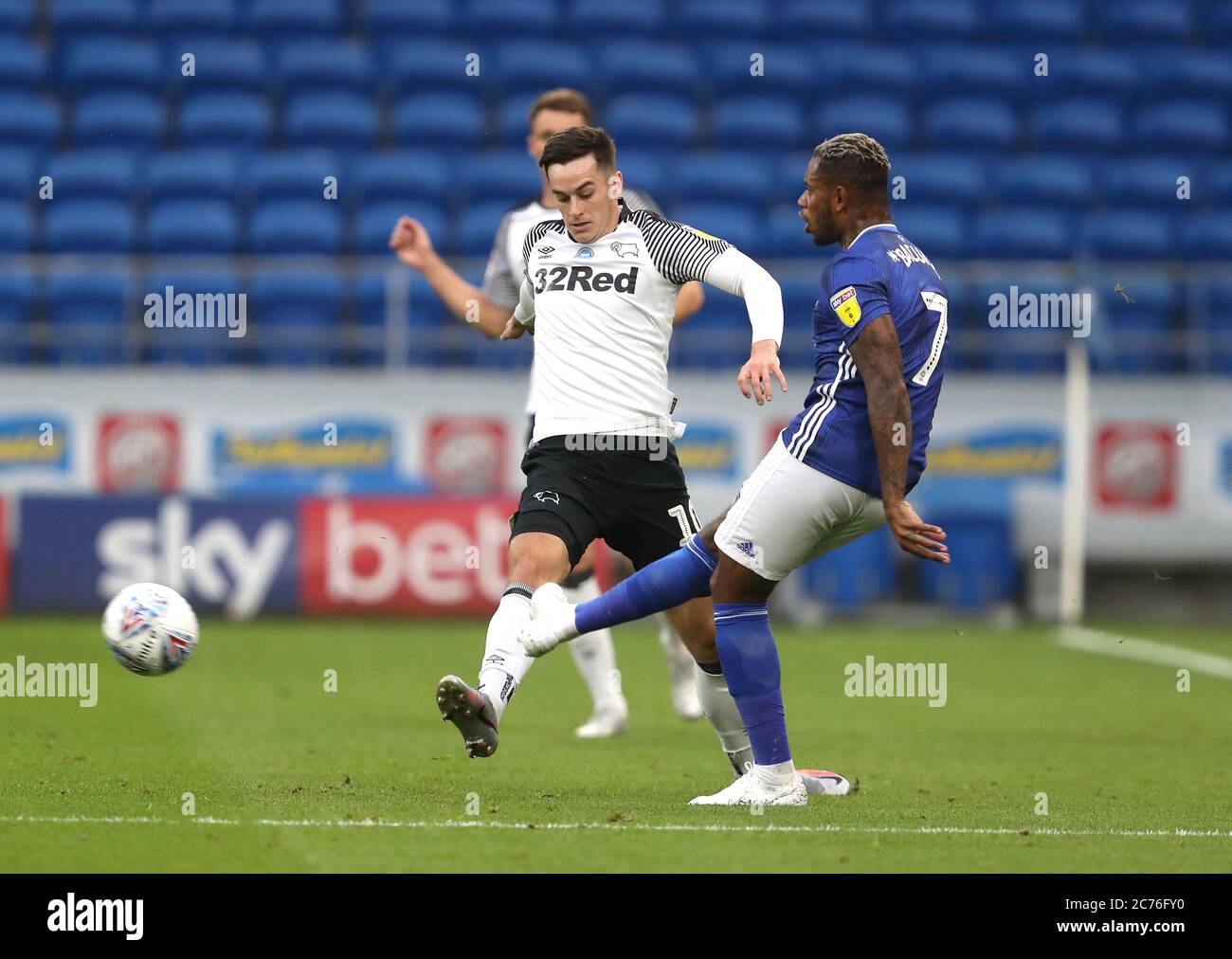 Leandro Bacuna Says Having The Support Of The Fans Makes Football As Cardiff  City Aim To Continue Unbeaten Start - Dai Sport