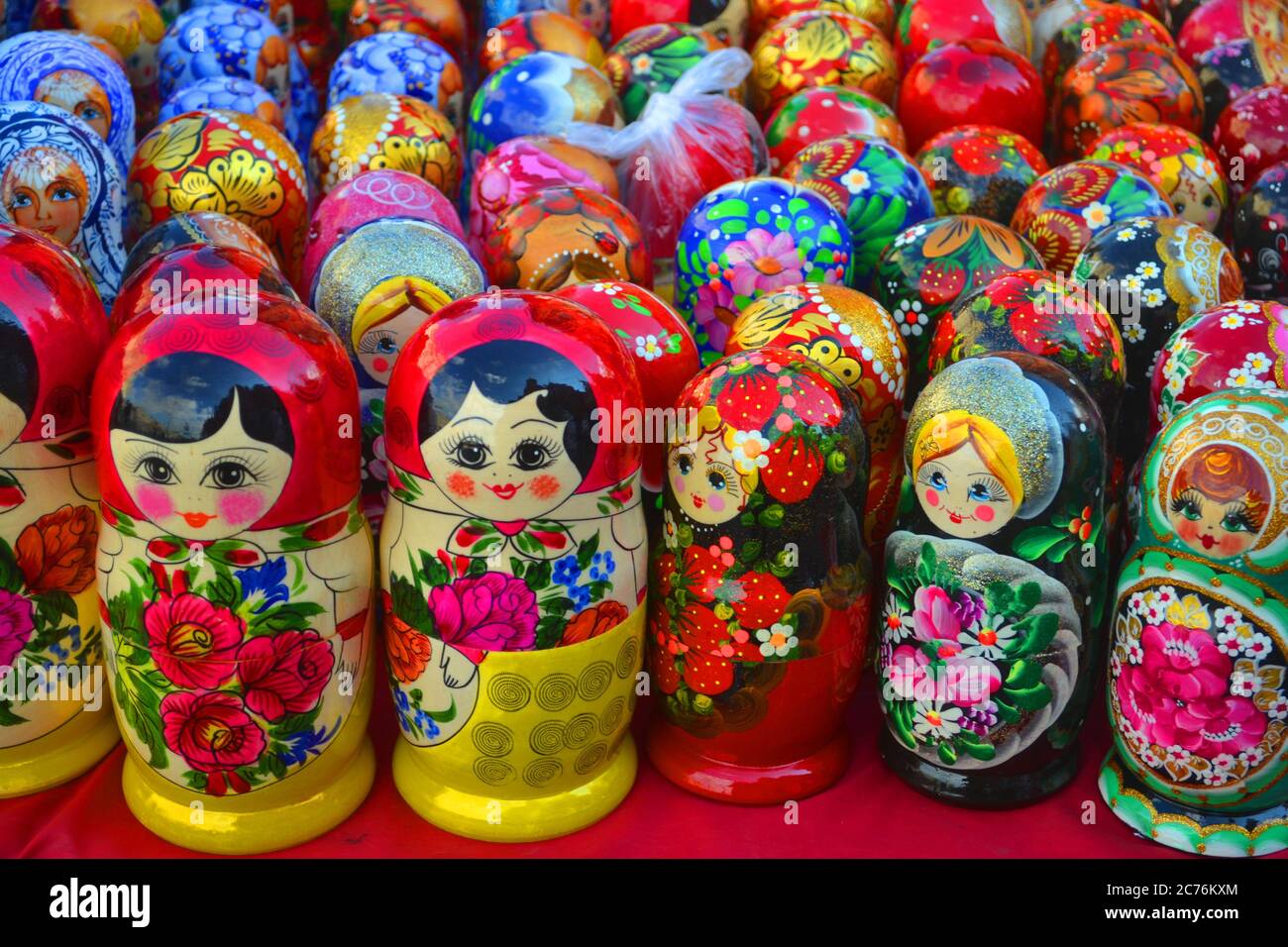 Traditional Russian dolls Stock Photo Alamy