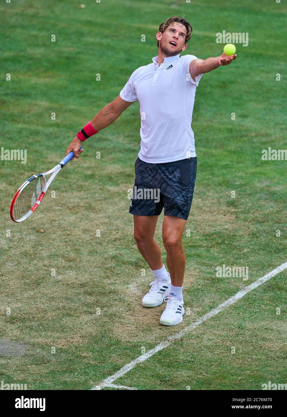Dominic THIEM (AUT) in his match against Jannik SINNER (ITA) at the bett1  ACES Tennis Tournament on grass in Berlin , July 14, 2020. © Peter Schatz /  Alamy Live News Stock Photo - Alamy