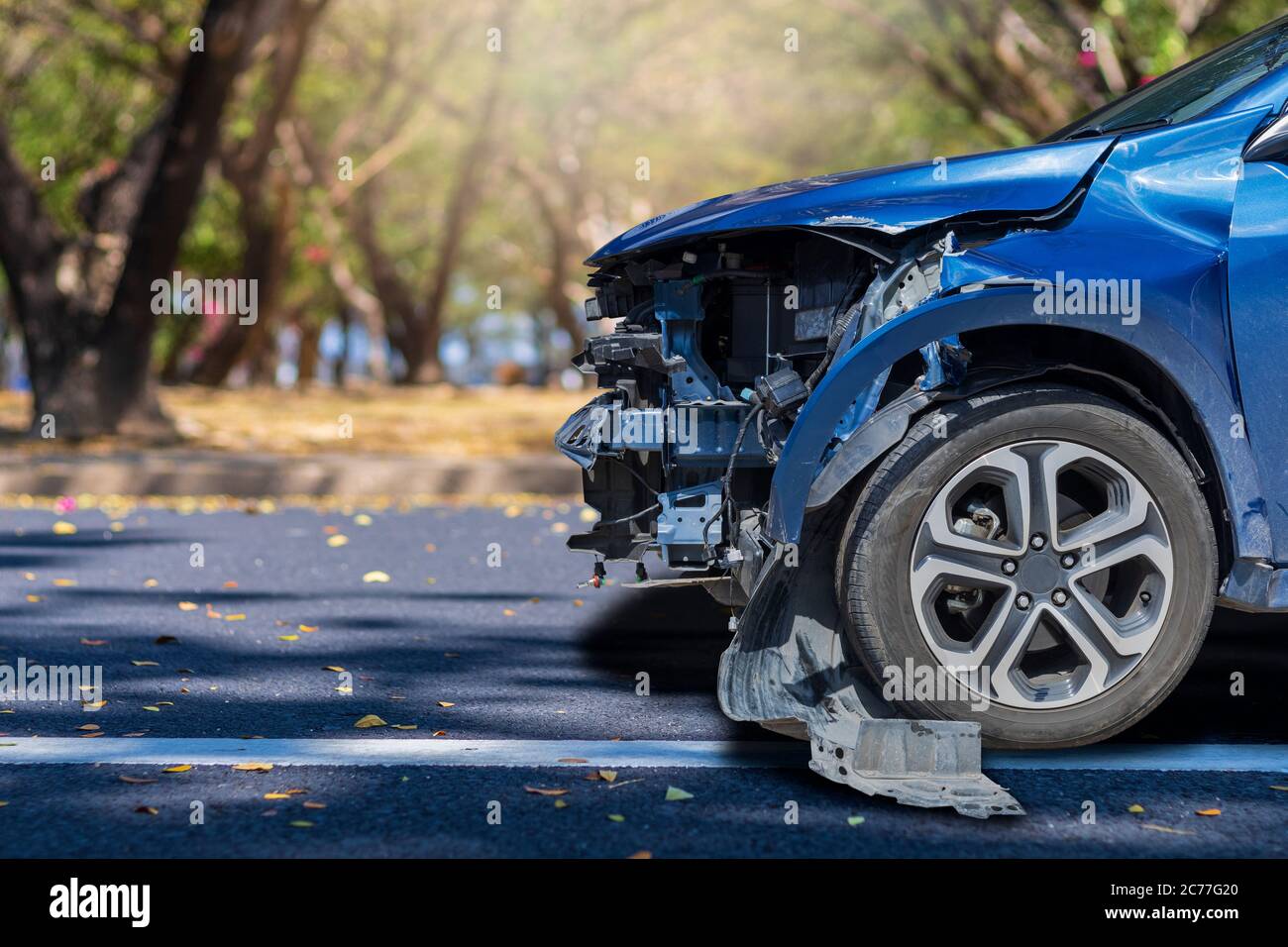 Accident Car Blue Car Body Damage High Resolution Stock Photography and  Images - Alamy