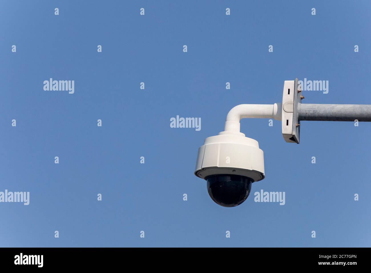Traffic camera install hi-res stock photography and images - Alamy